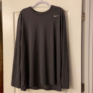 Nike dri fit long sleeve tshirt